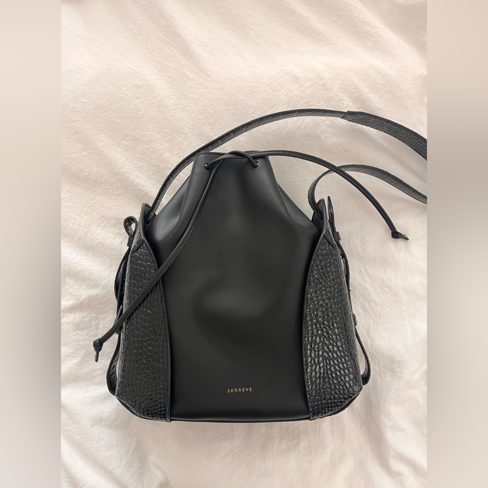 Senreve Fiore Bucket bag in Vegan Misto Night